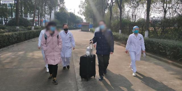 南华县病人院后返乡